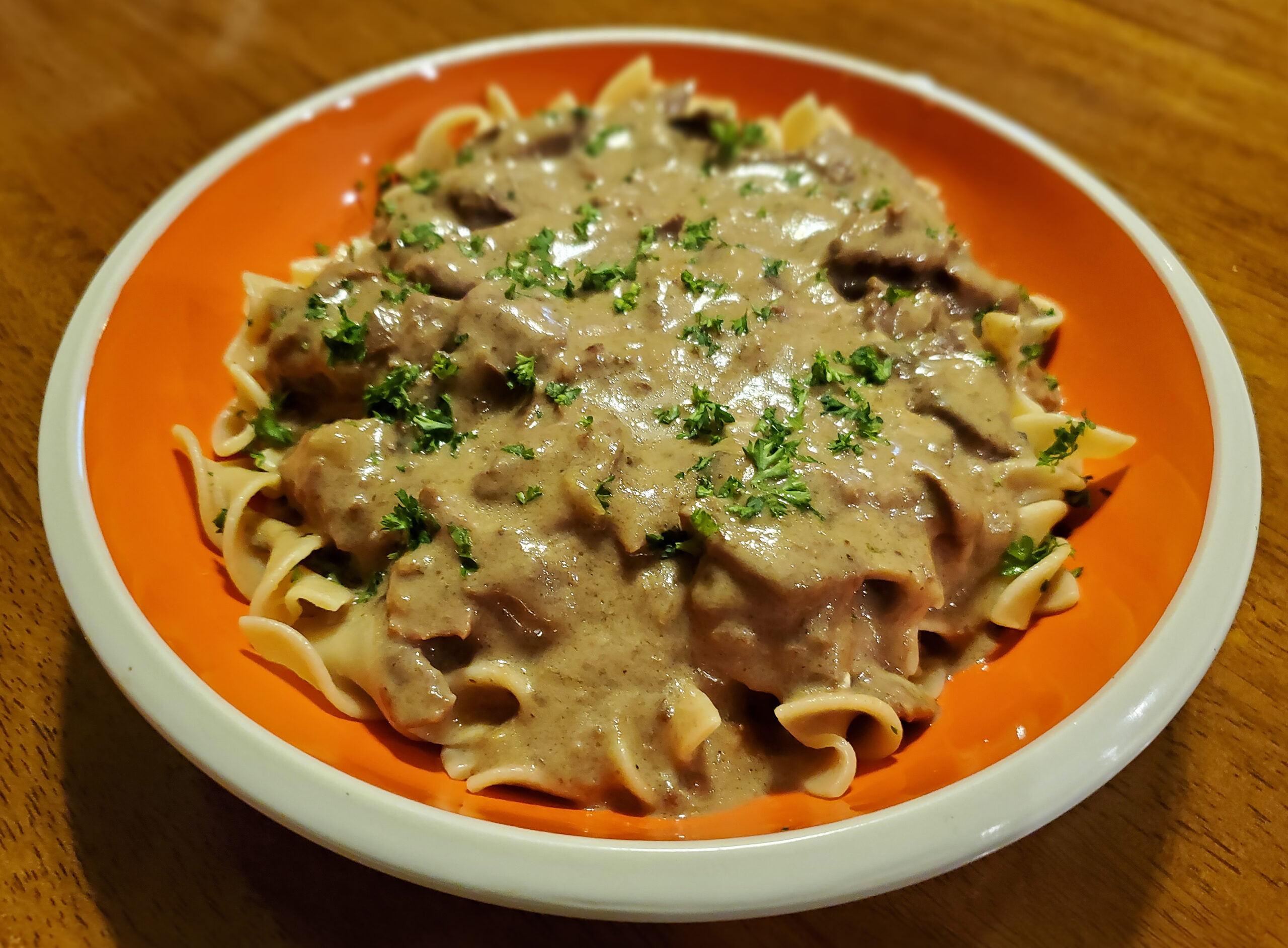 Slow Cooker Creamy French Onion Beef Stroganoff | urcookin