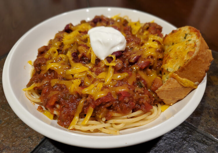 Chili-Spaghetti